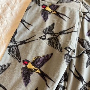 LuLaRoe Buttery Soft Bird Leggings